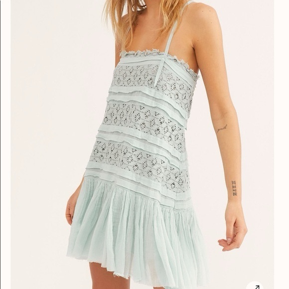 Free People Dresses & Skirts - Free People Shailee Slip Dress - Size Med - NWT